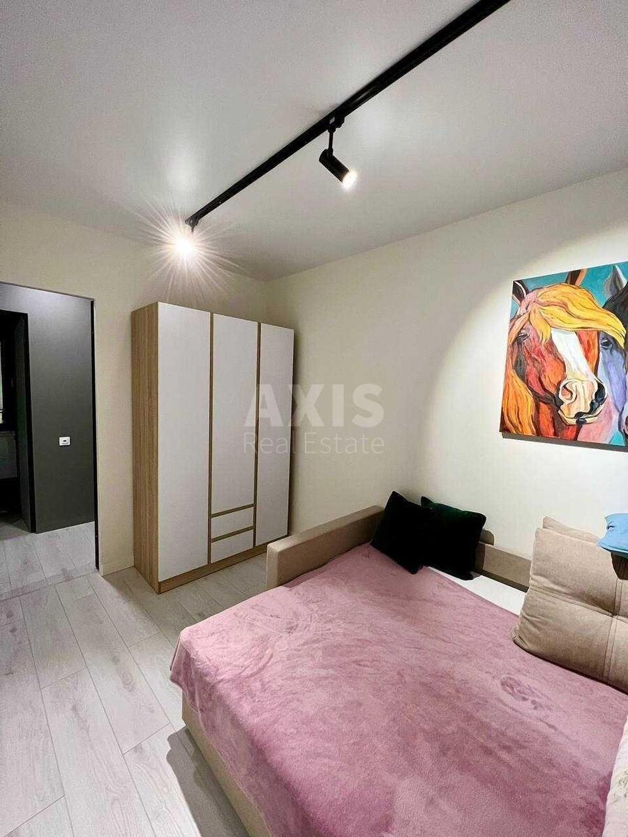 3k apartment vul. Lypy Jurija 68