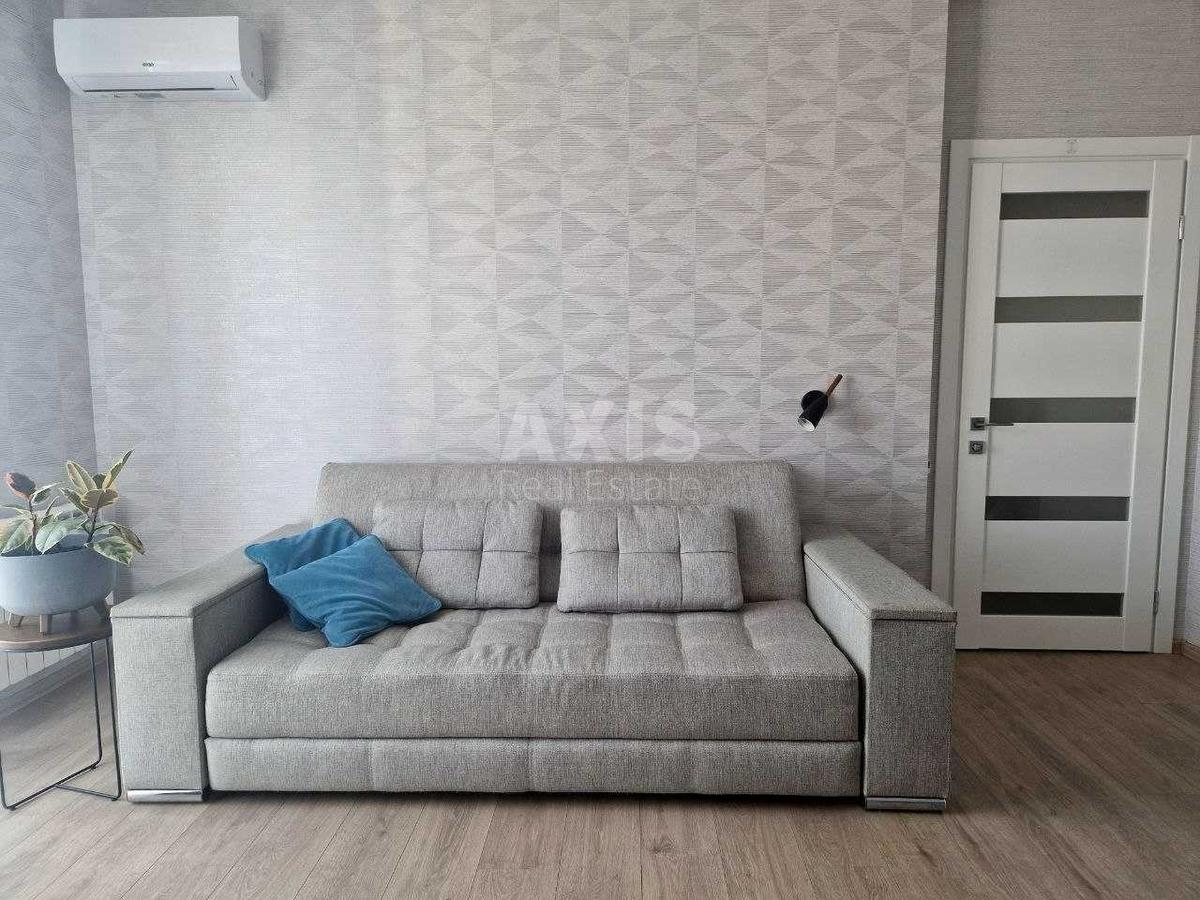 2k apartment vul. Demii'vs'ka 162