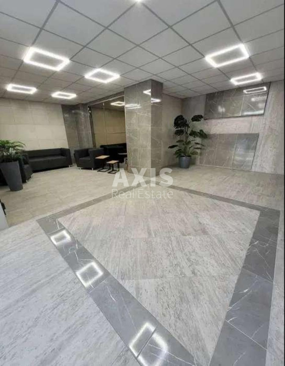 3k apartment vul. Dragomyrova Myhajla 4Б