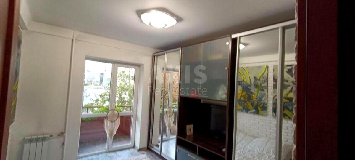 2k apartment pr-t Berestejskij 25614784