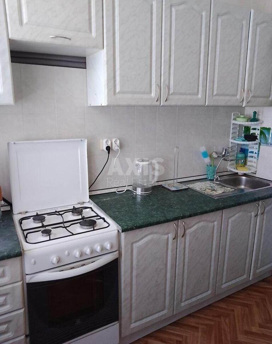 2k apartment vul. Veresneva 12А