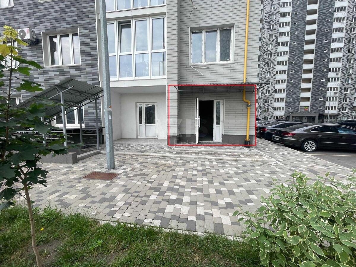 Trade object shose Harkivs'ke 158, 20m2