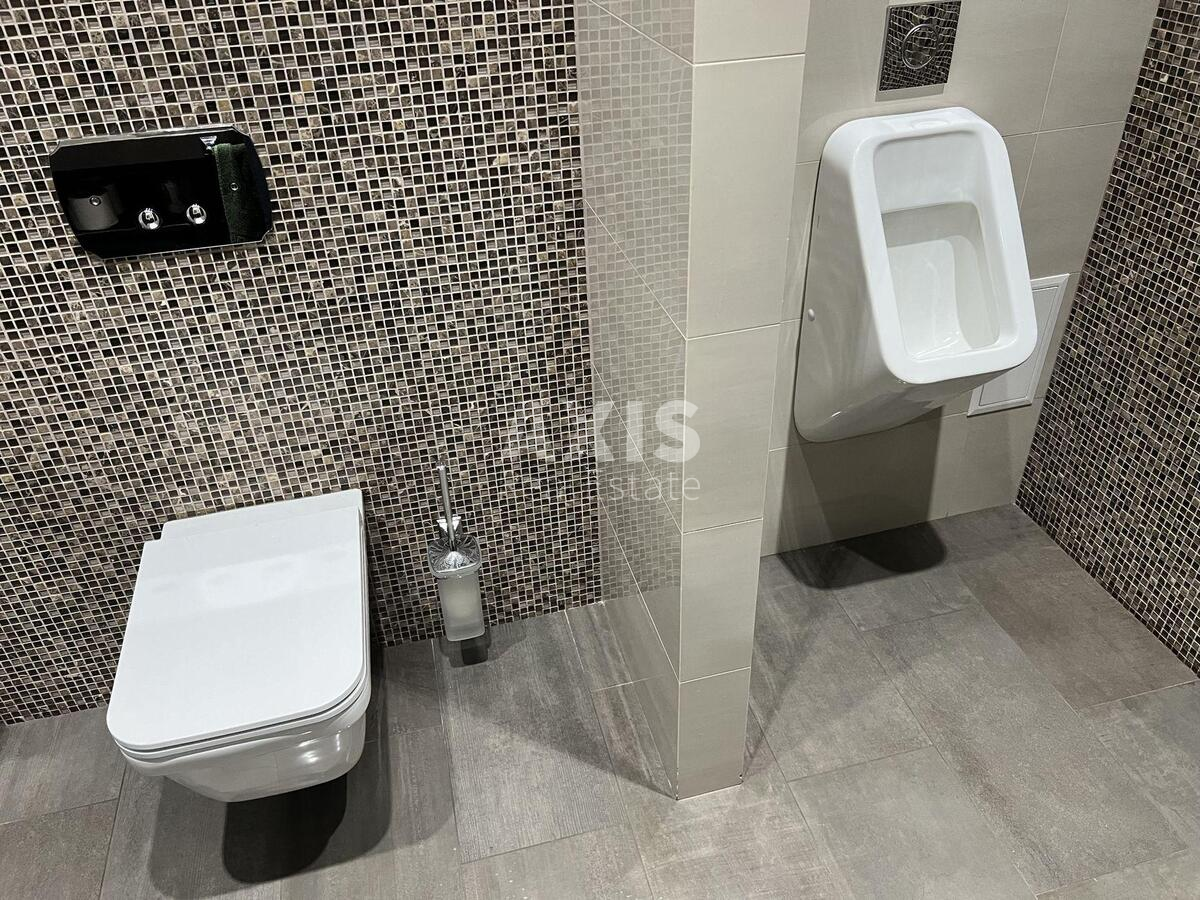 Office vul. Lobanovs'kogo 150, 135m2560919