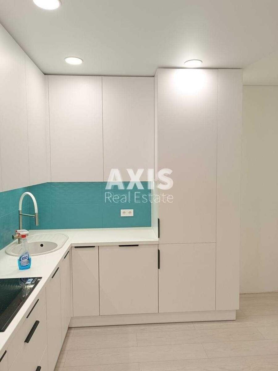 3к квартира ул. Михаила Максимовича 2460792