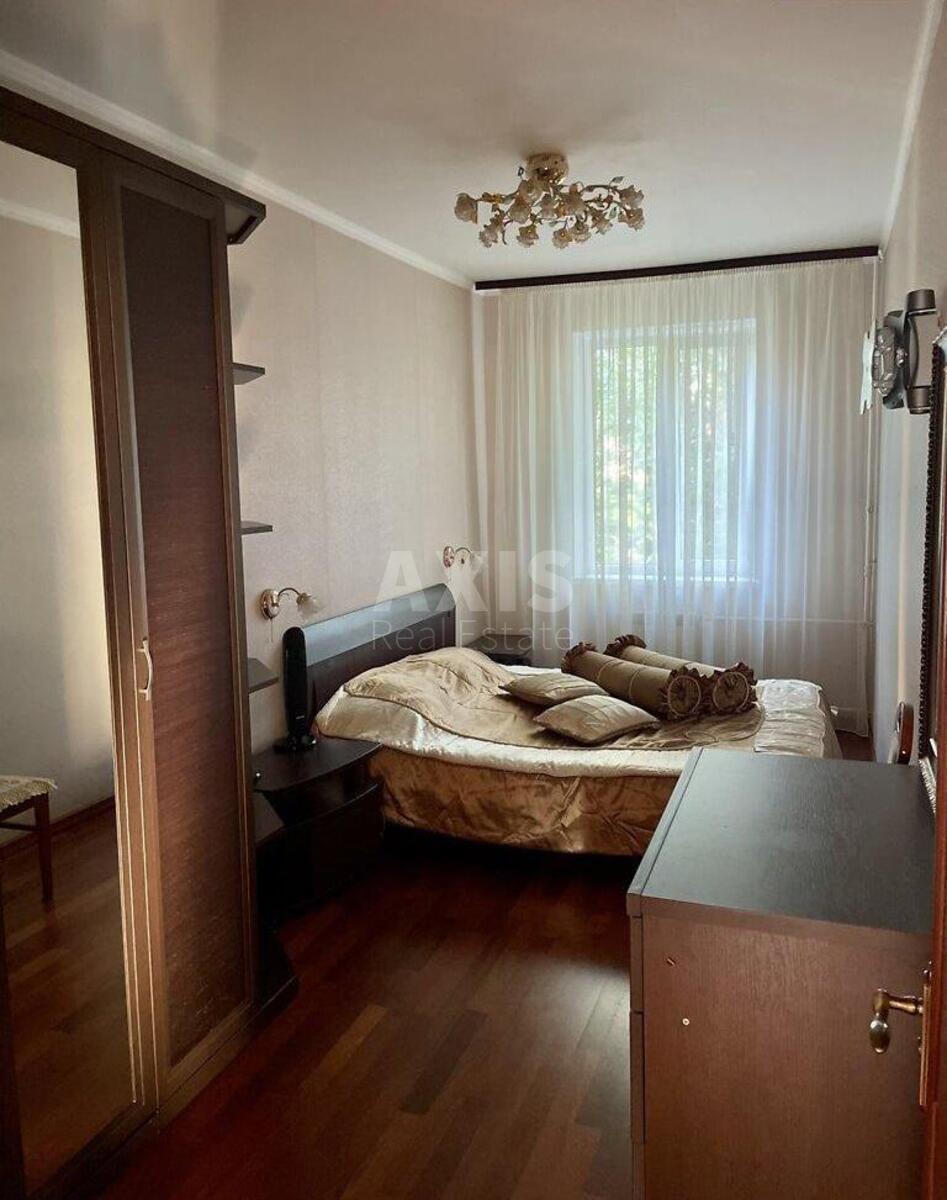 3к квартира ул. Ереванская 13608425