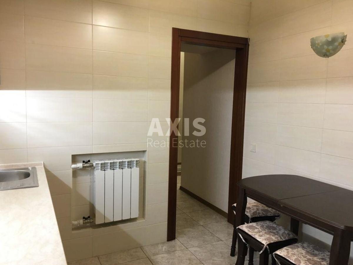 2к квартира спуск Кловский 4430046