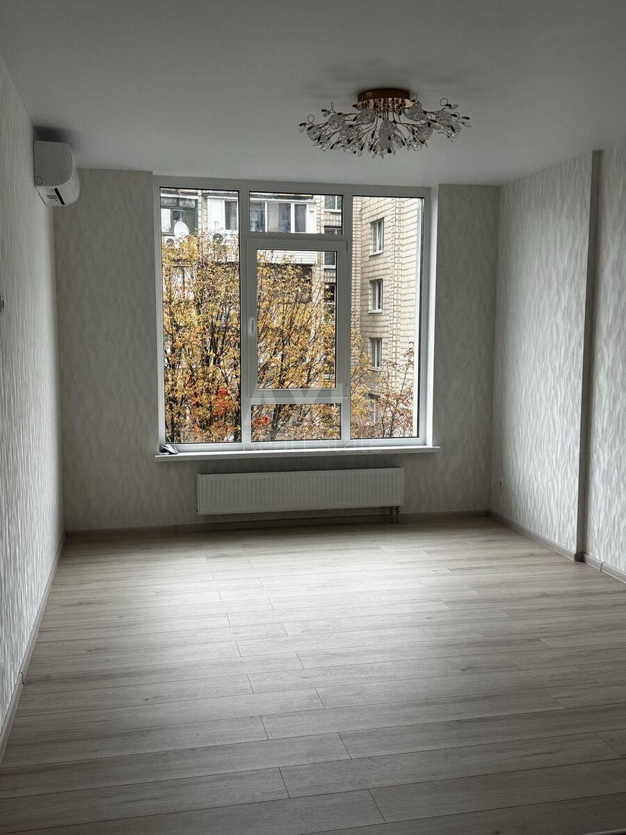 2k apartment pr-t Komarova Kosmonavta 9Б611012