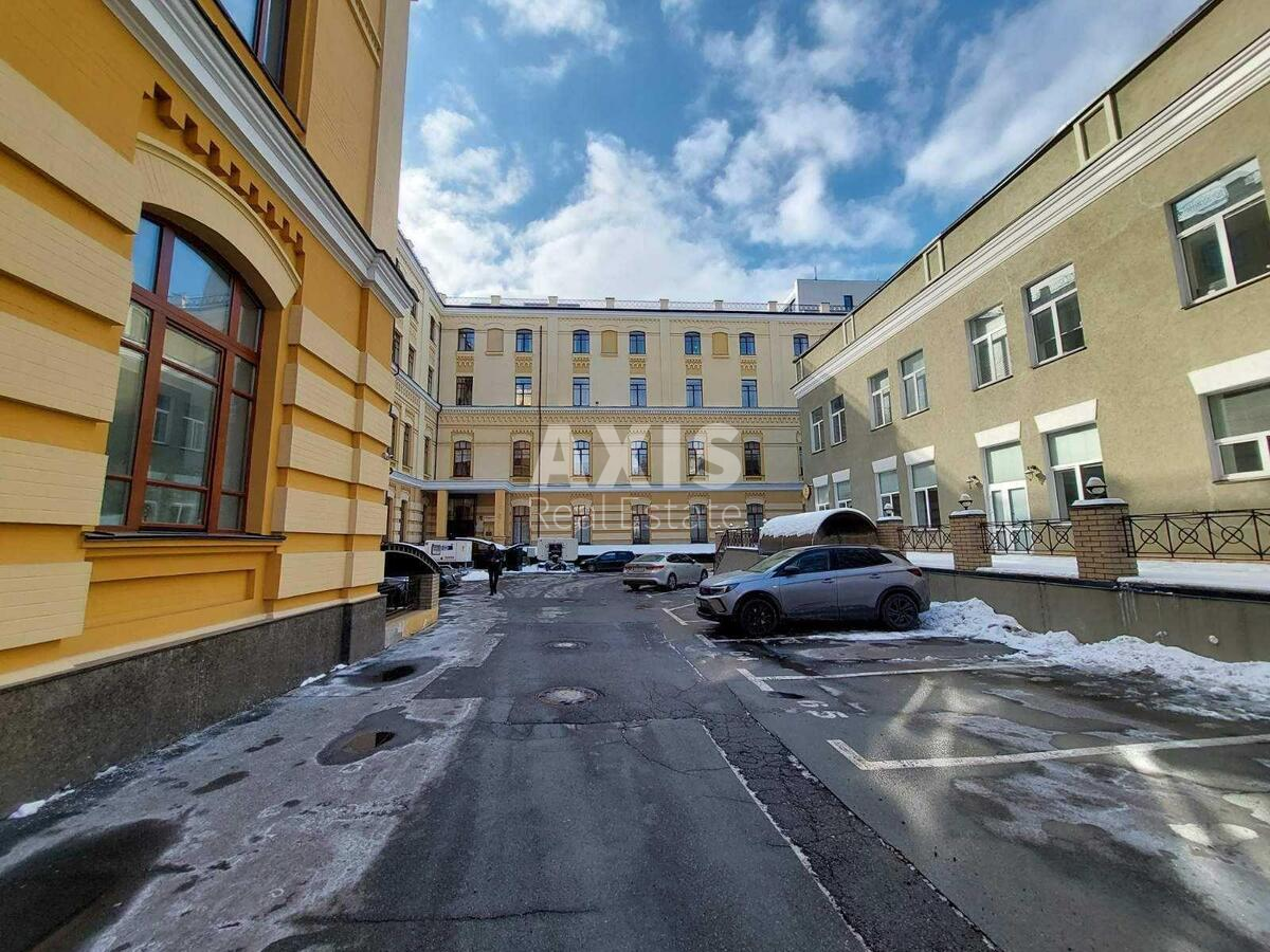 Офіс вул. Бульварно-Кудрявська 24, 783м25629810