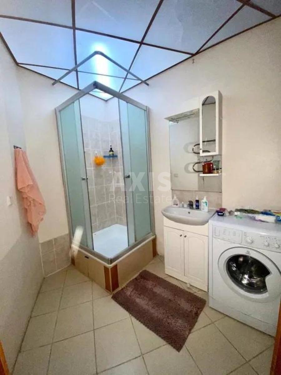 1k apartment pr-t Bazhana Mykoly 17
