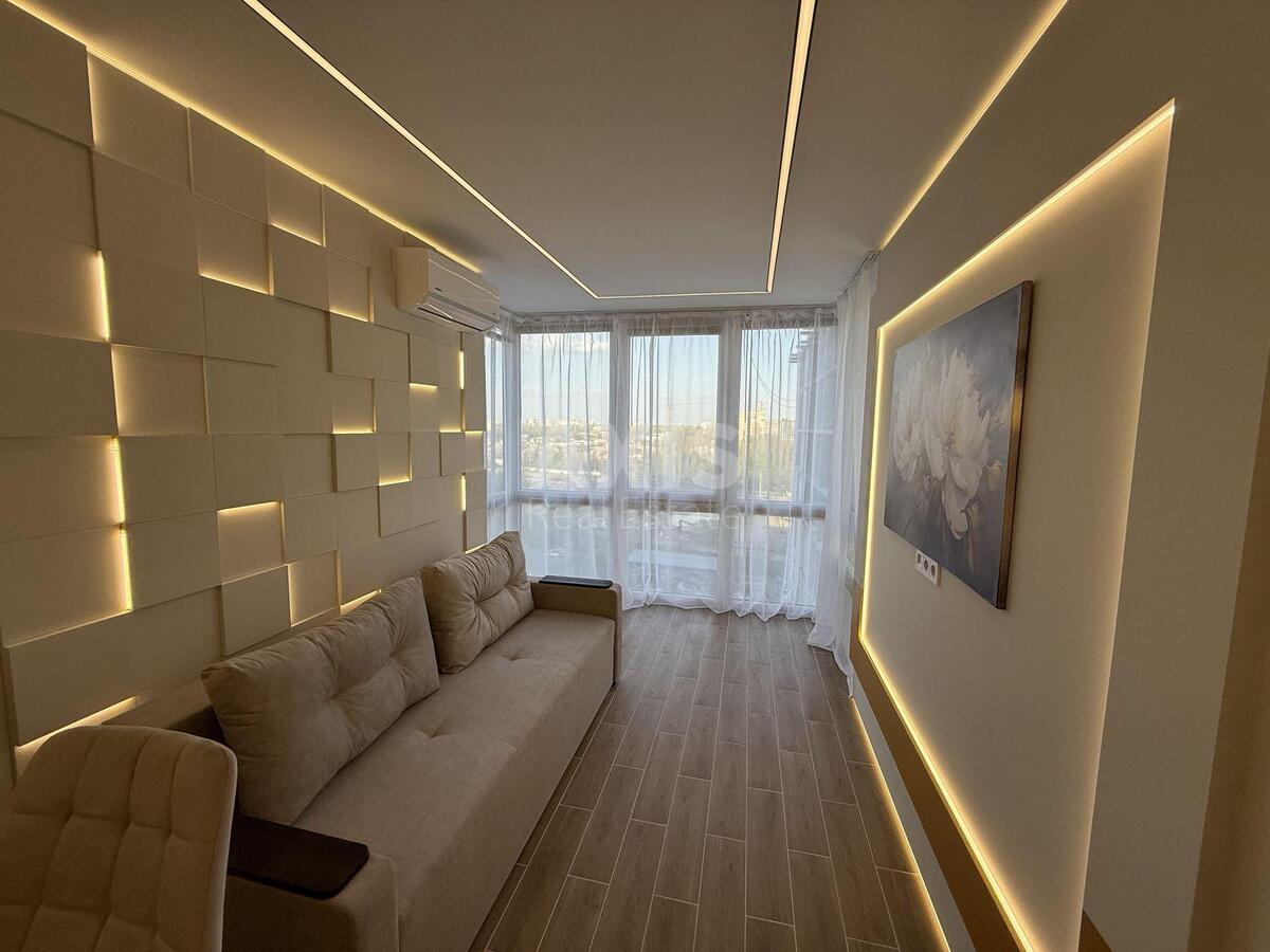 1k apartment vul. Bulahovs'kogo Akademika 24