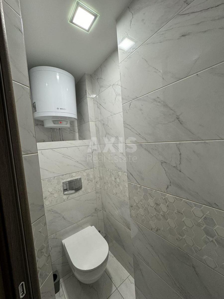 1k apartment bul. Lesi Ukrai'nky 285