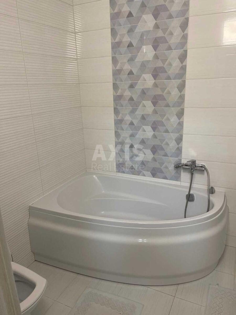 1k apartment vul. Krasnova Mykoly 19597629