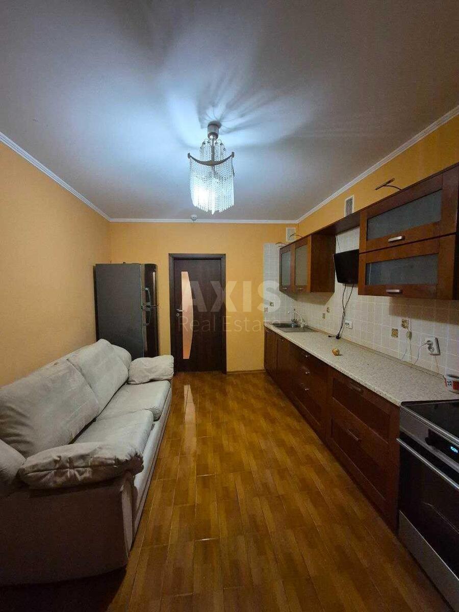 3k apartment vul. Myloslavs'ka 4597750