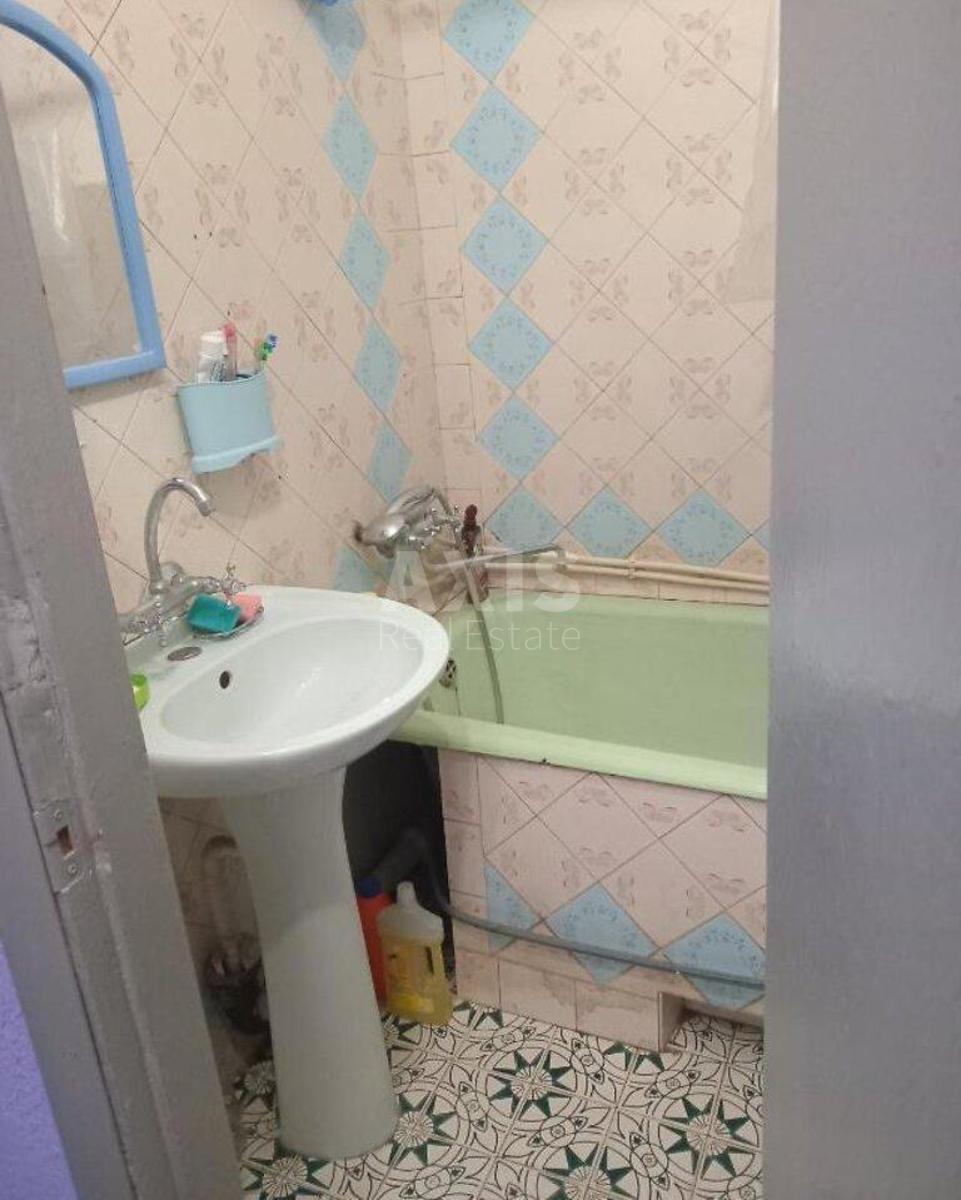 2k apartment vul. Boryspil's'ka 32А3