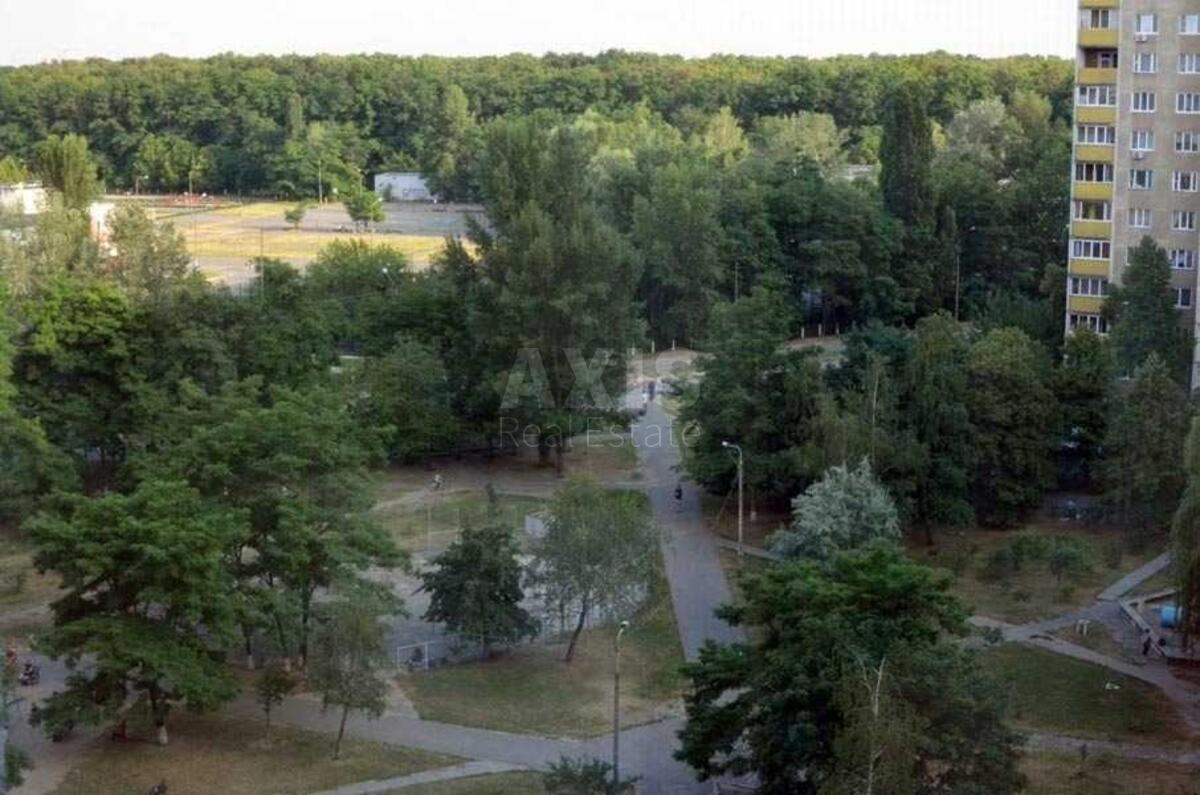 1к квартира пр-т Глушкова Академика 235995311