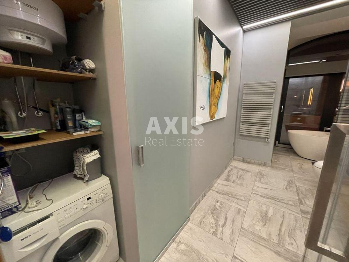 2k apartment vul. Ljuterans'ka 7/1012