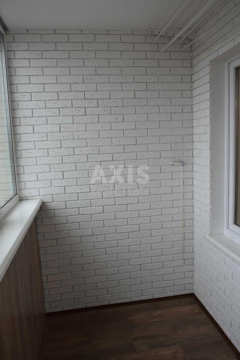 3k apartment vul. Myhajla Maksymovycha 9А5