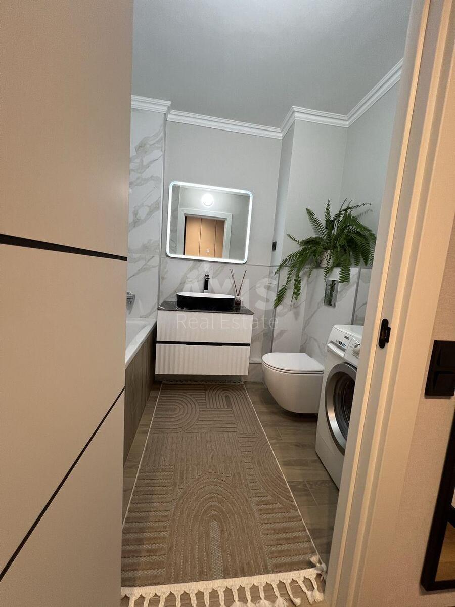 1k apartment vul. Urlivs'ka 23Б3