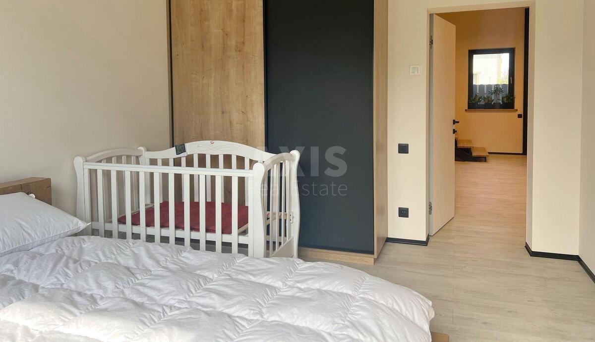 Дoм ул. Восточная, 320м2, город Киев616604