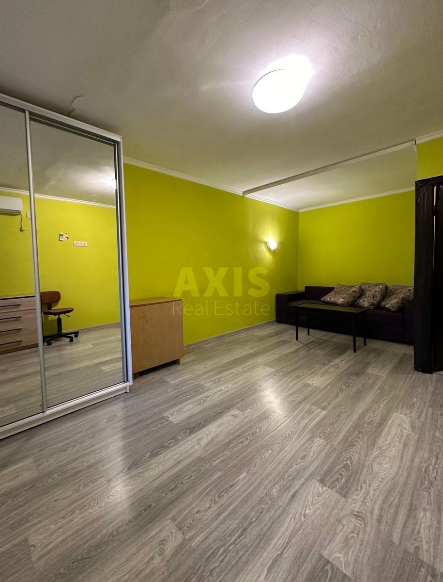 1k apartment pr-t Obolons'kyj 34Г0
