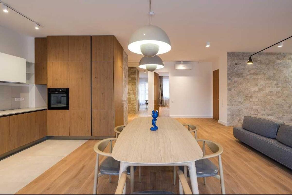 4k apartment vul. Tolstogo L'va 39619355