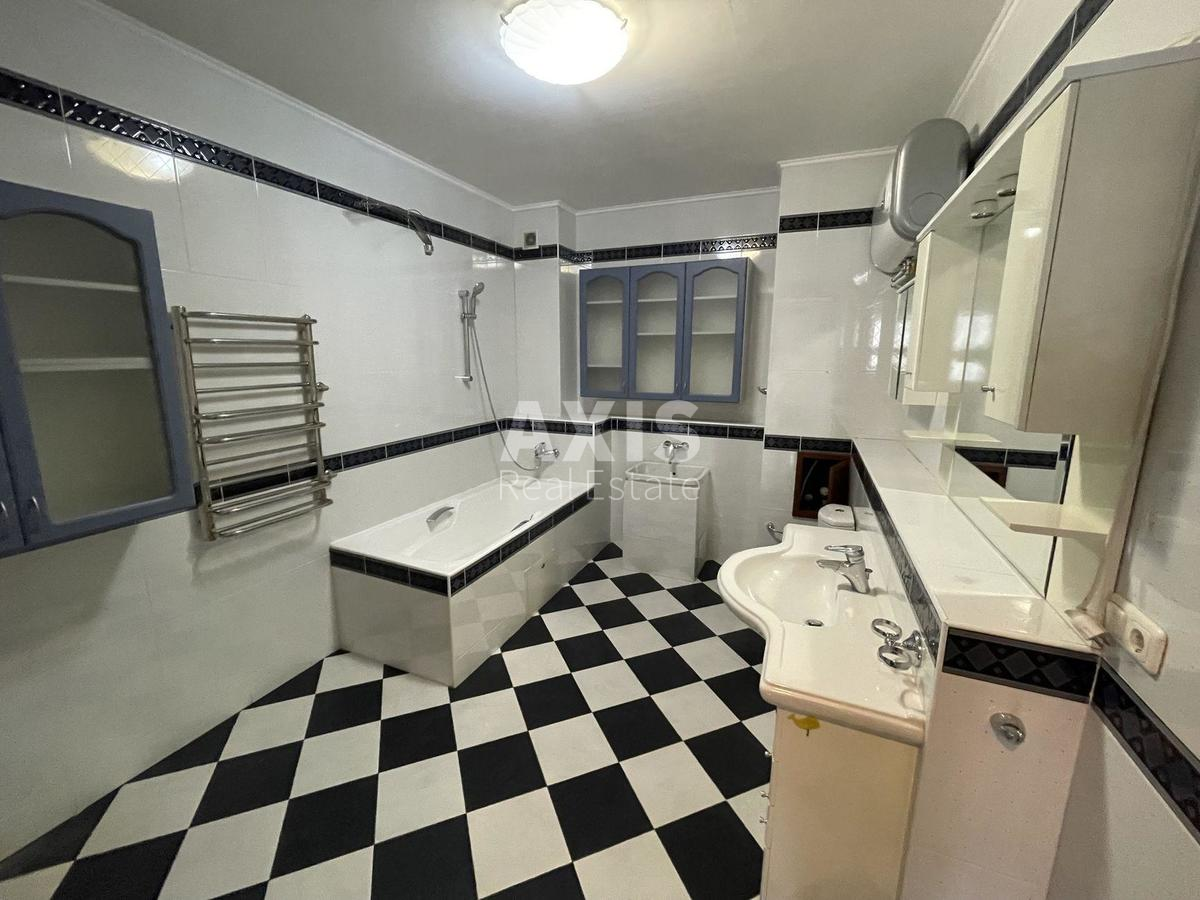 4к квартира ул. Паторжинского 14353737