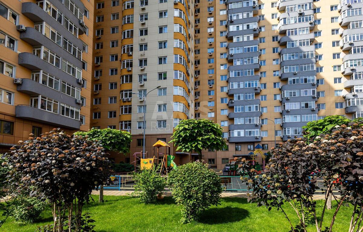 1k apartment vul. Kondratjuka Jurija 35783614