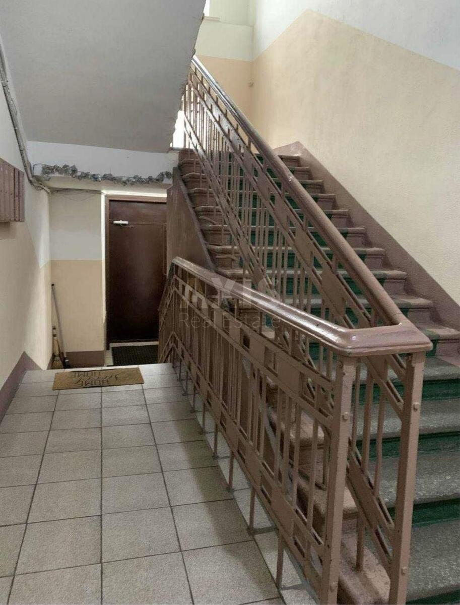 3k apartment vul. Pochajnyns'ka 231