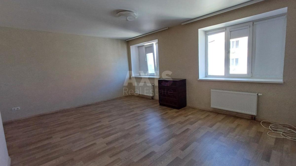 4k apartment vul. Boryspil's'ka 2517