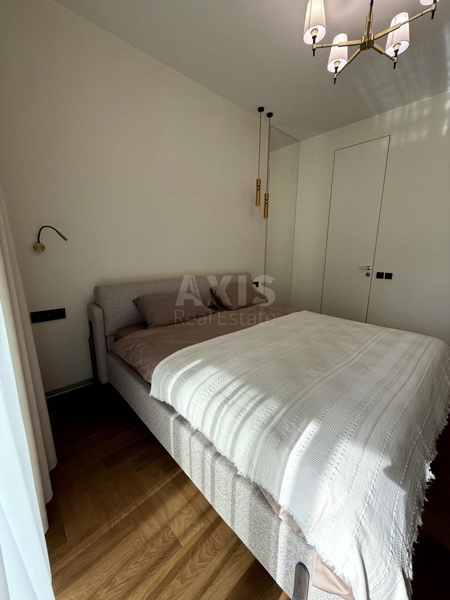 3k apartment vul. Bul'varno-Kudrjavs'ka 15Д594006