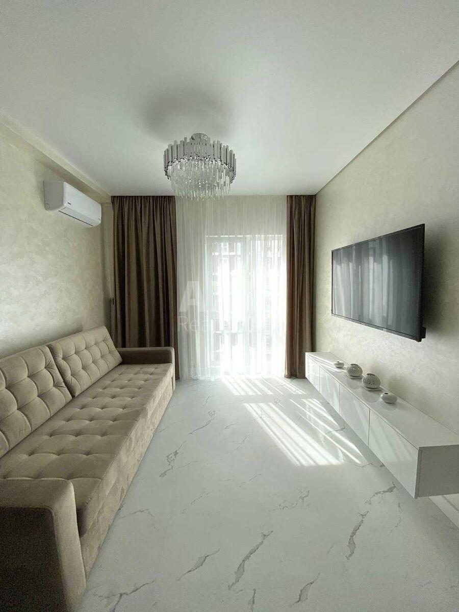 1k apartment vul. Myhajla Maksymovycha 244