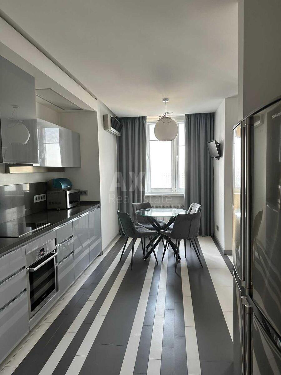 3k apartment vul. Knjazhyj Zaton 21636101