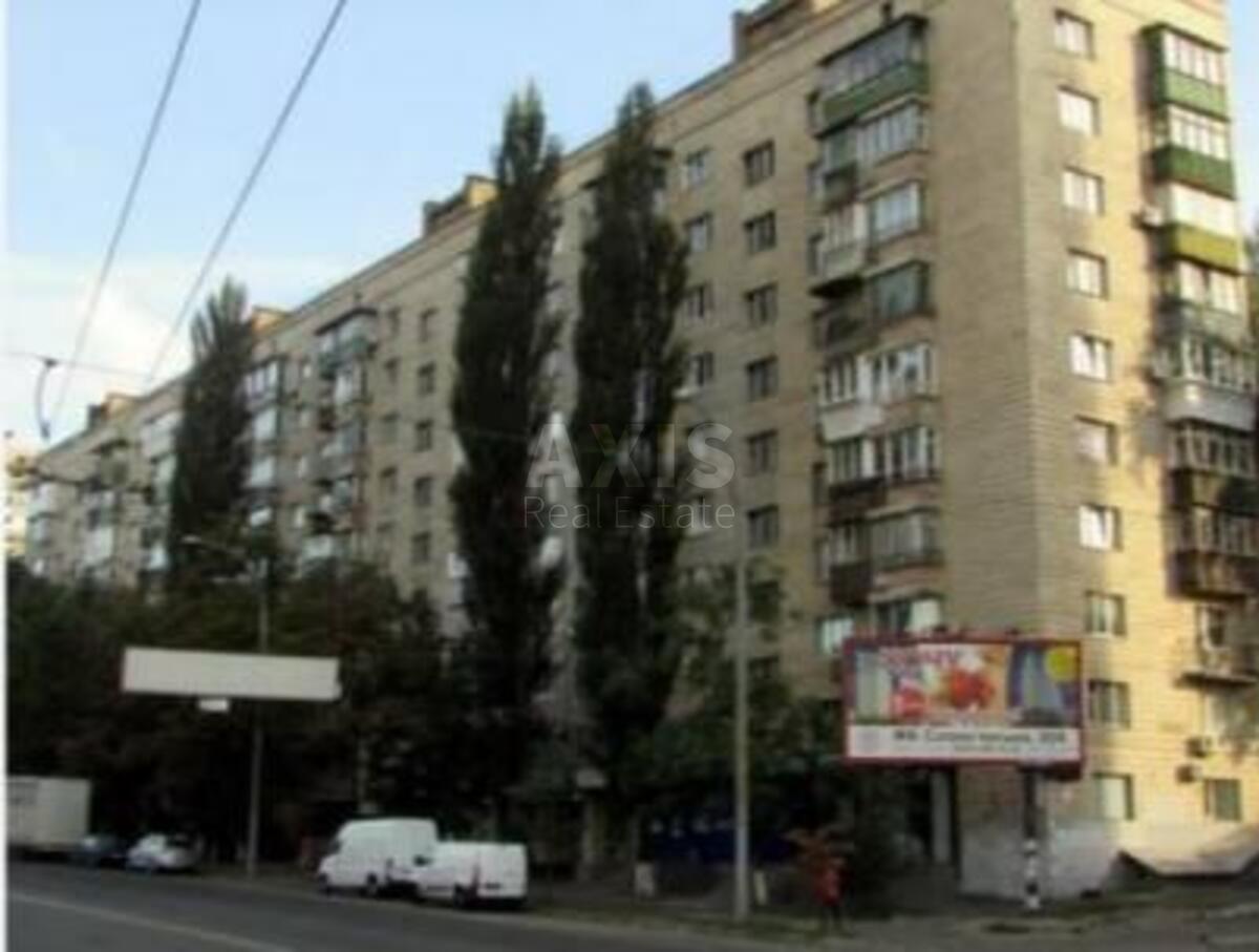 Объект торговли ул. Соломенская 16, 50м2594601