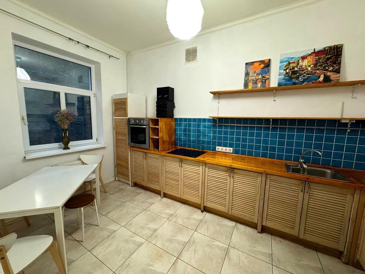 2к квартира ул. Кирилловская 31Б636524