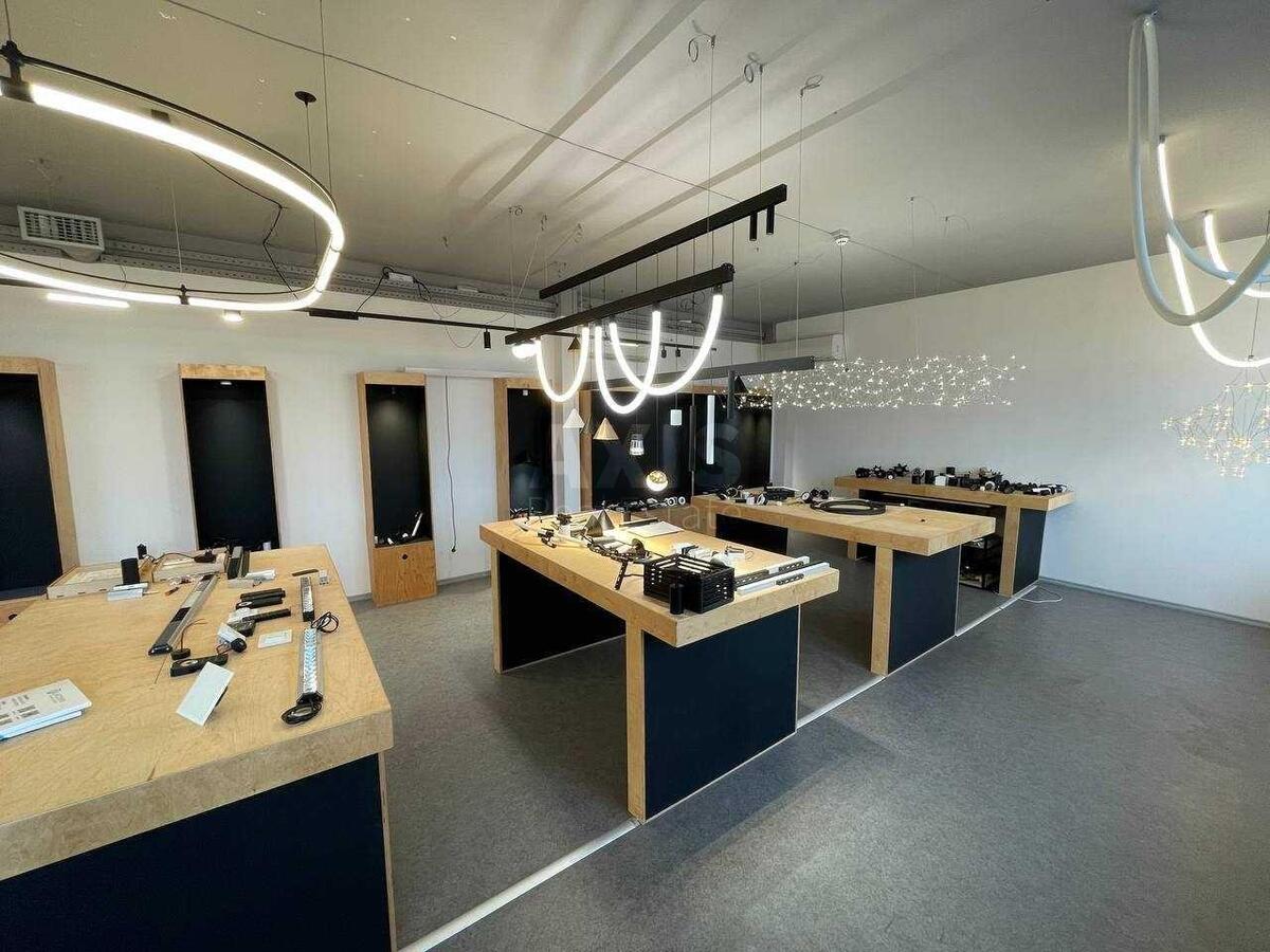 Office vul. Danyla Shherbakivs'kogo 45А, 66m23