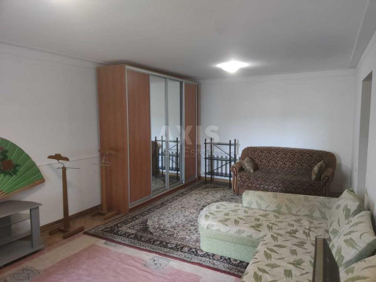 3k apartment vul. Antonovycha 881