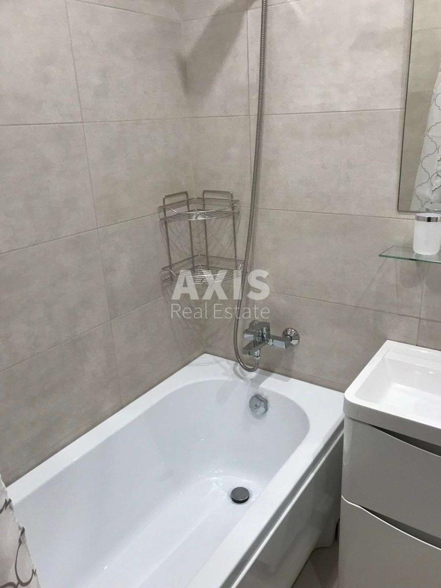 1k apartment vul. Sverstjuka Jevgena 4275914