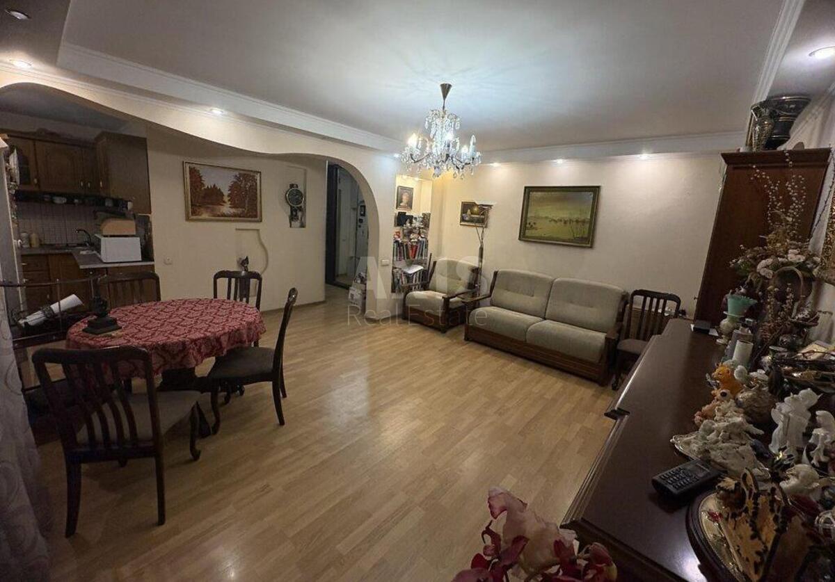 3k apartment vul. Kovpaka 4585413