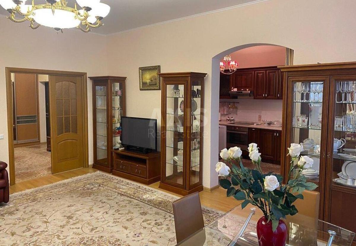 3k apartment vul. Zarichna 16