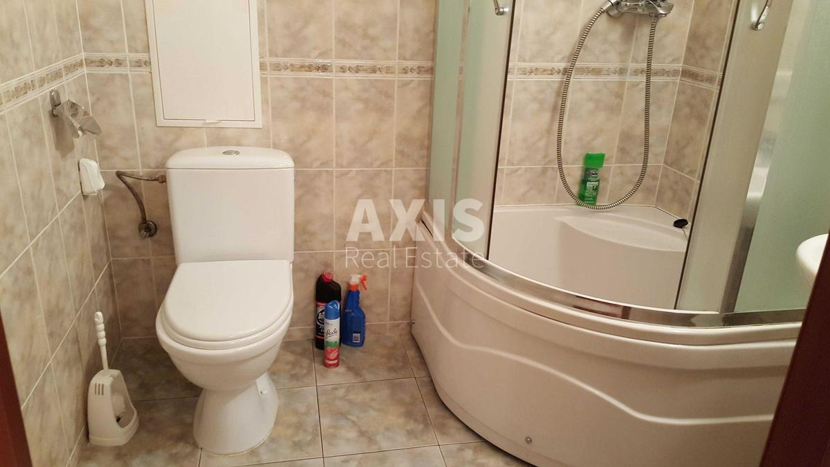 Office vul. Okipnoi' Rai'sy 10Б, 50m24057010