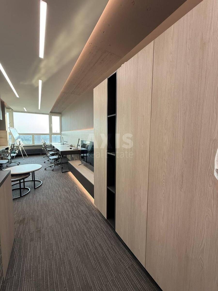 Office vul. Vasyl'kivs'ka 100А, 32m2587902