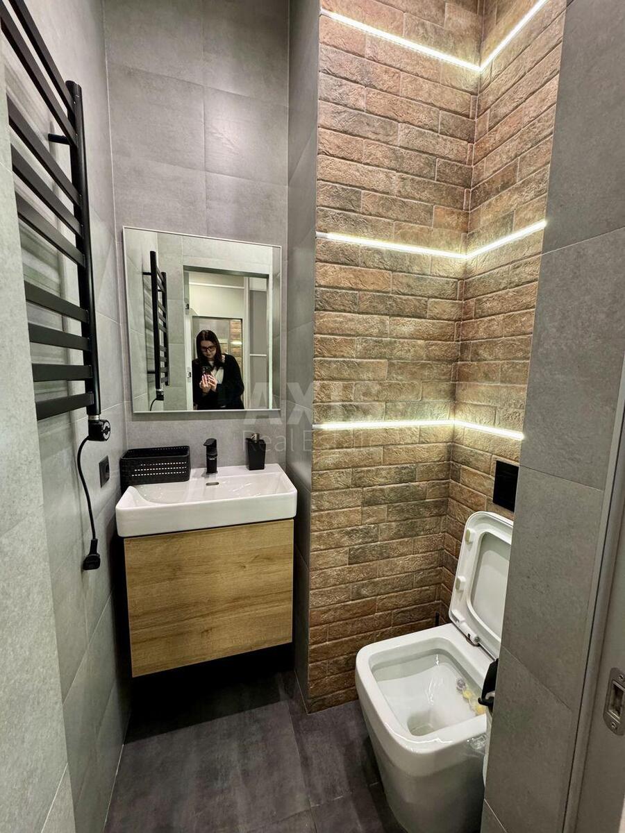 Офис пр-т Героев Сталинграда 8, 120м21
