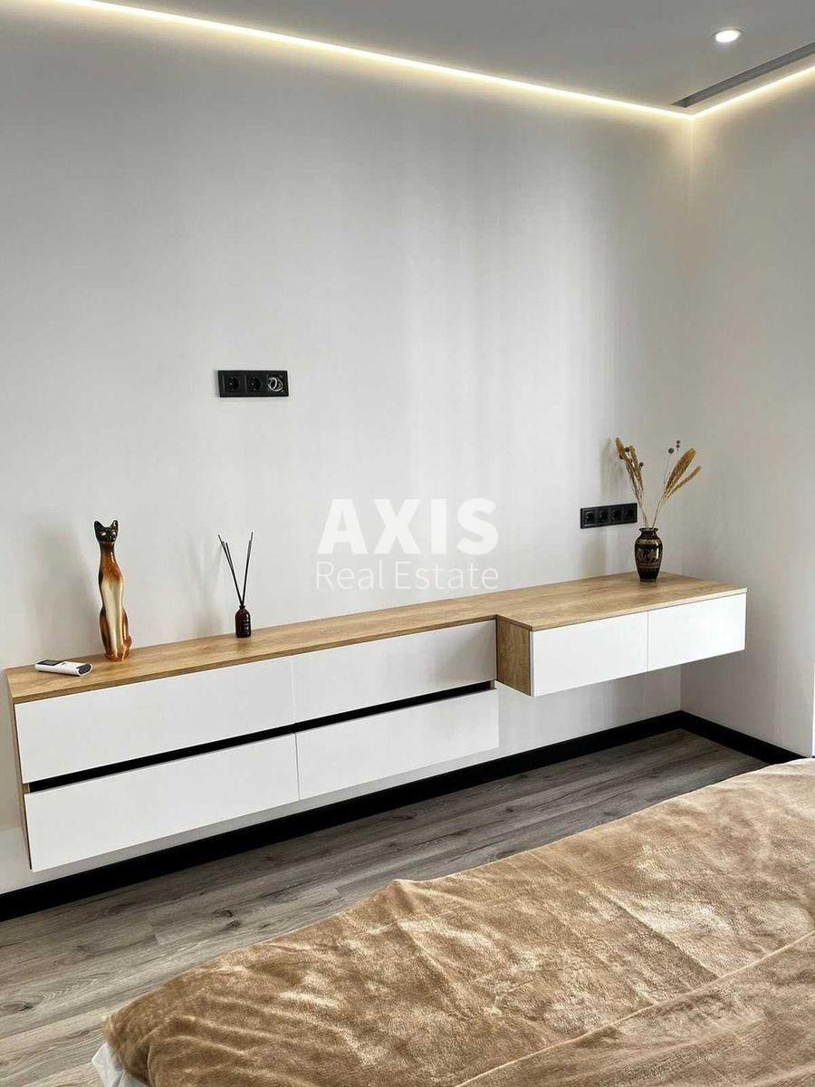 1k apartment vul. Myhajla Maksymovycha 241
