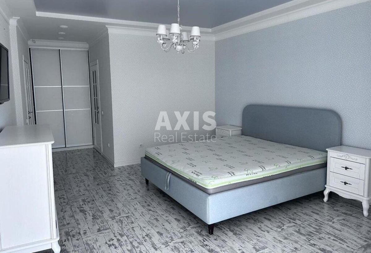 3k apartment nab. Dniprovs'ka 253