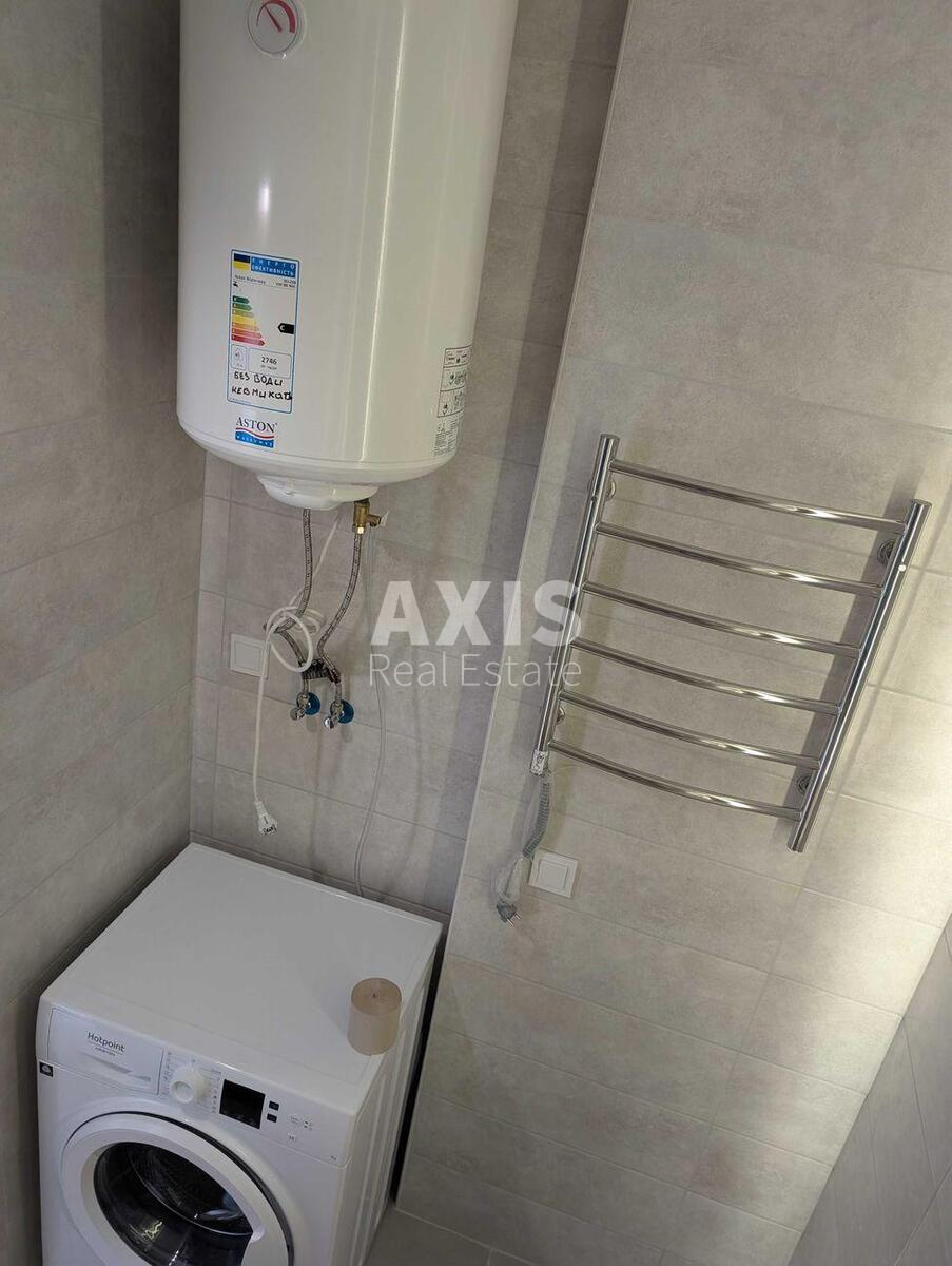 1k apartment pr-t Berestejskij 67559137
