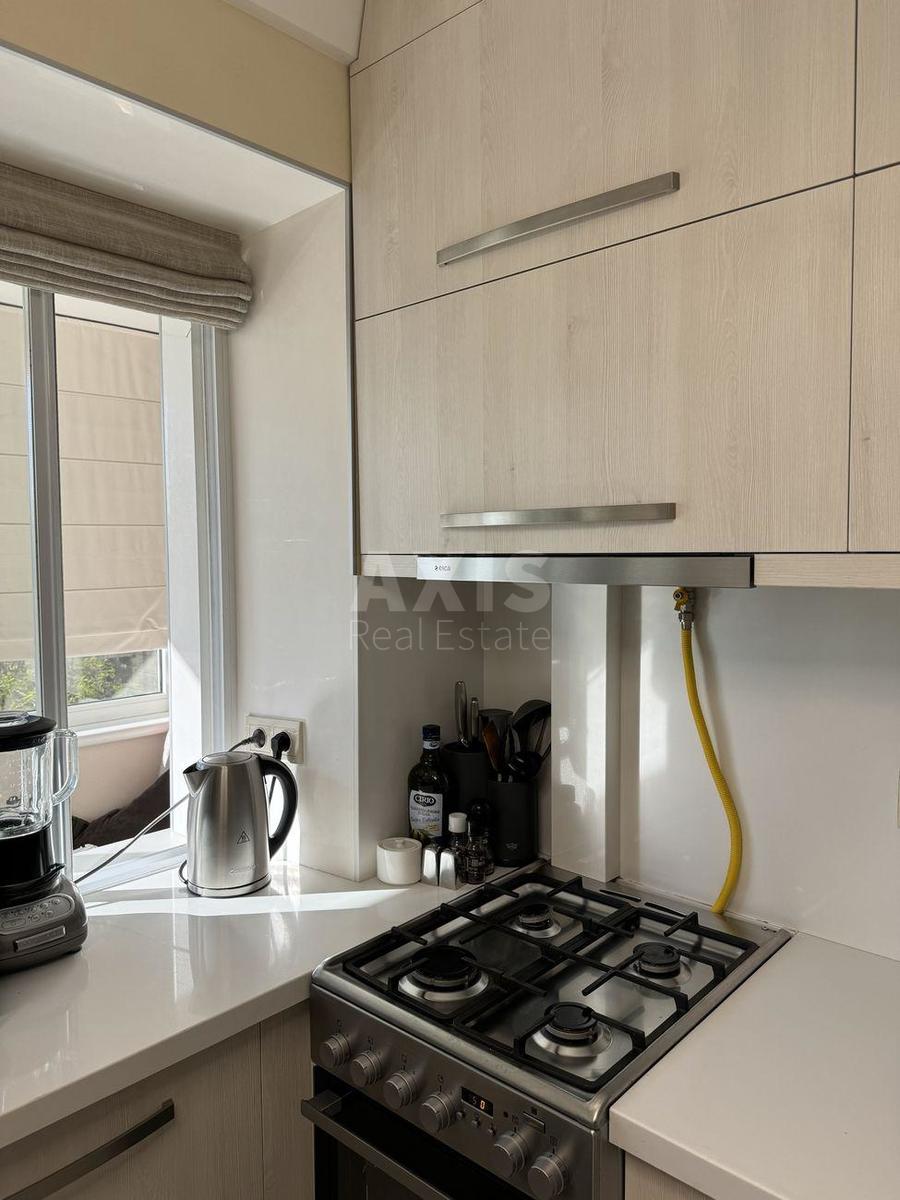 1k apartment bul. Lesi Ukrai'nky 283
