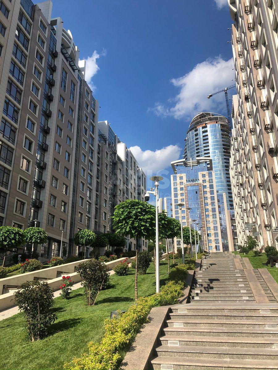 3k apartment vul. Buslivs'ka 12