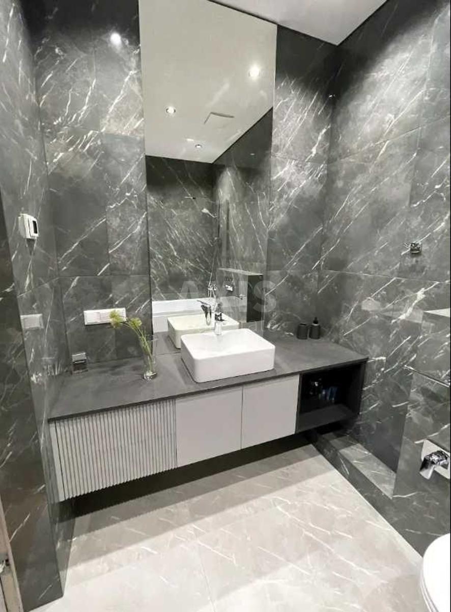 2k apartment vul. Zabolotnogo Akademika 15