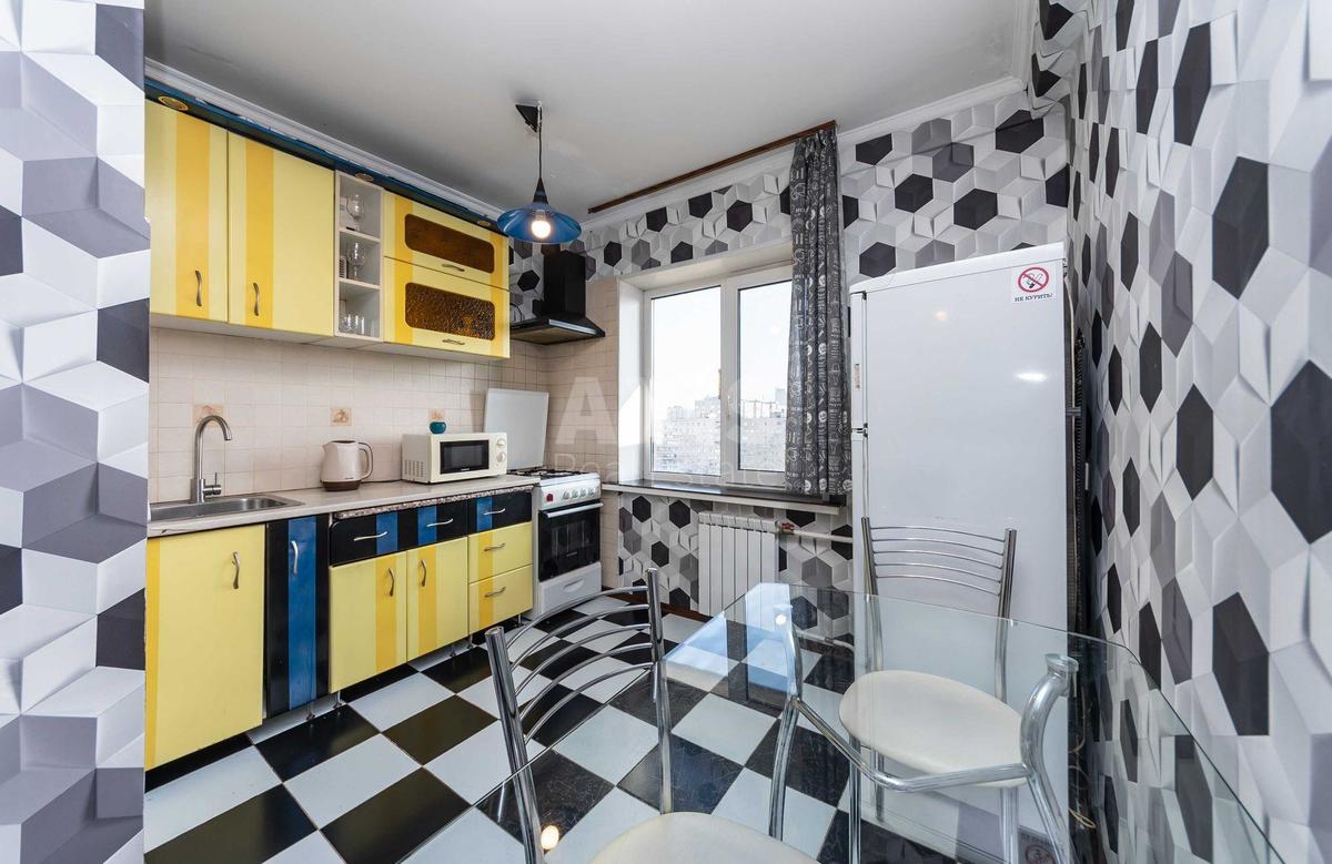 1k apartment vul. Geroi'v Dnipra 75