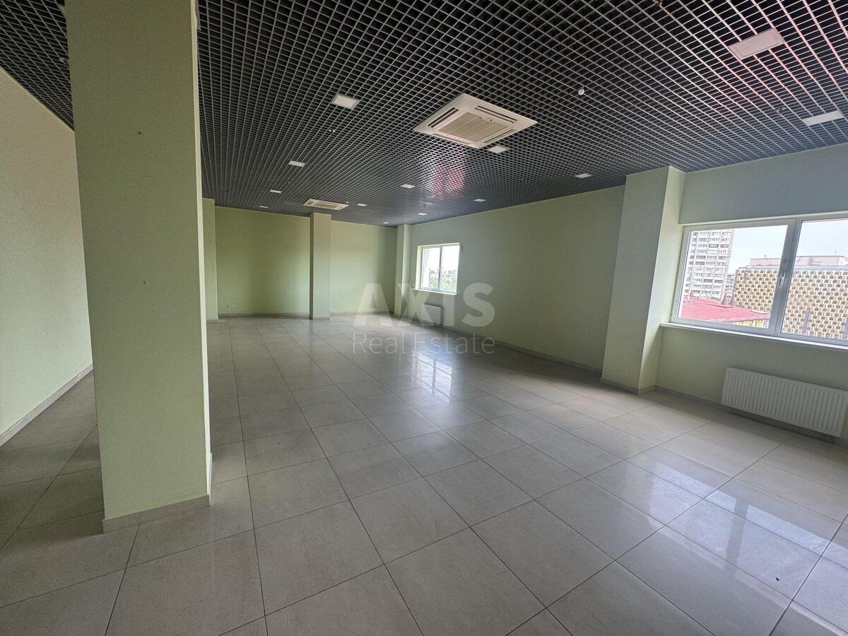 Trade object vul. Malyshka Andrija 3, 86m23